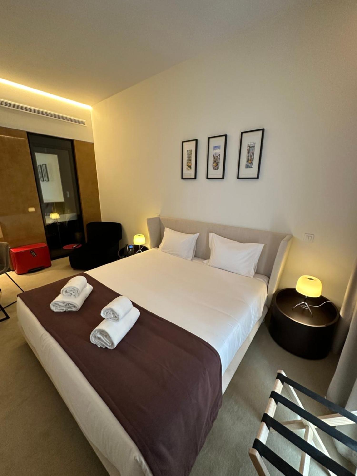 Golden Lisbon Hotel エクステリア 写真
